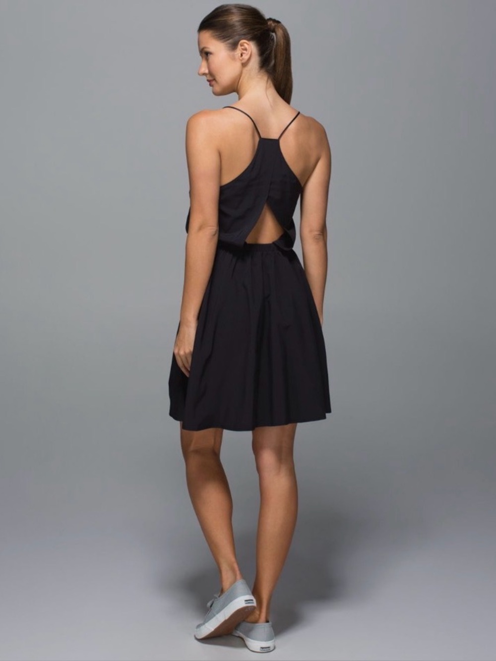 Lululemon City Summer Dress in Black 10